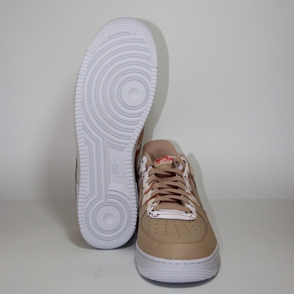 Nike Air Force 1 '07 LV8 Basketball Casual Shoe - Picture 6 of 7